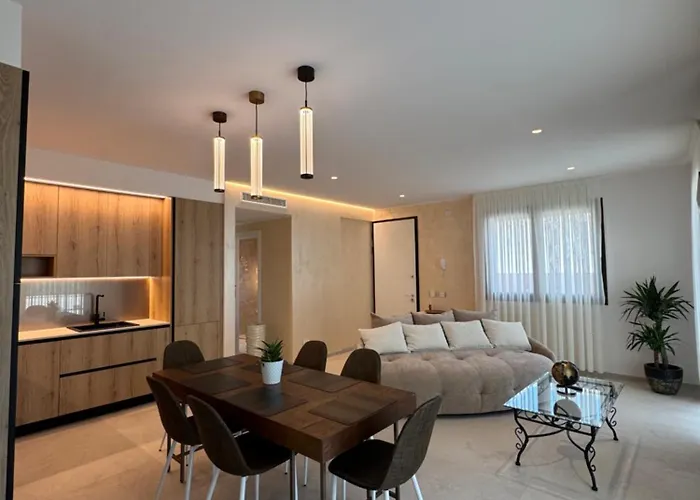 Villa Luxury Jevaro - *