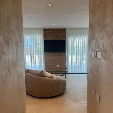 Luxury Jevaro - * بسكييرا ديل غاردا