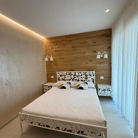 Luxury Jevaro - * بسكييرا ديل غاردا